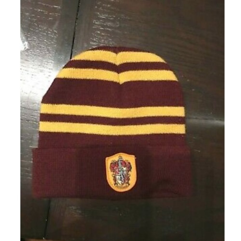 Harry Potter Gryffindor Hat NWOT